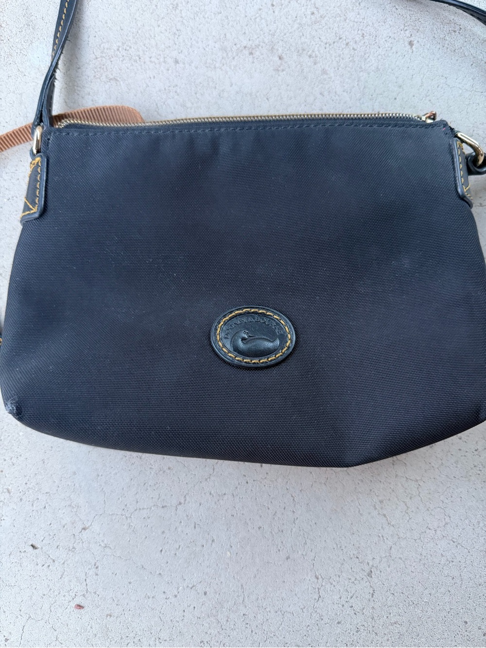 Dooney & Bourne Classic Black Crossbody Bag with Contrast Stitching